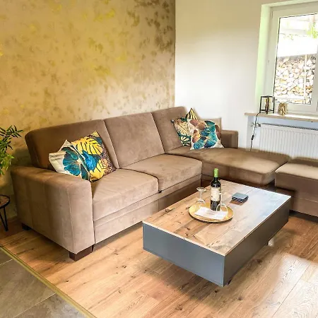 Apartment Am *